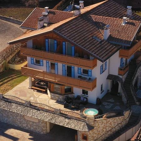 Bed and Breakfast Bb Le Fontanelle Carano  Exterior foto