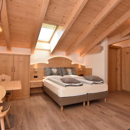Bed and Breakfast Bb Le Fontanelle Carano  Exterior foto